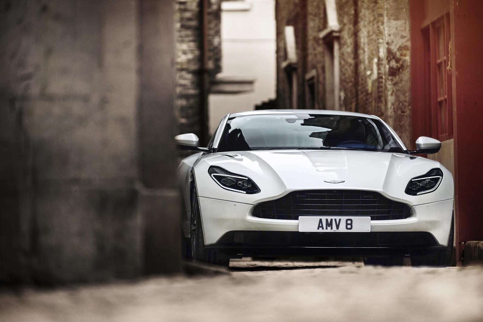 2017 Aston Martin DB11 V8